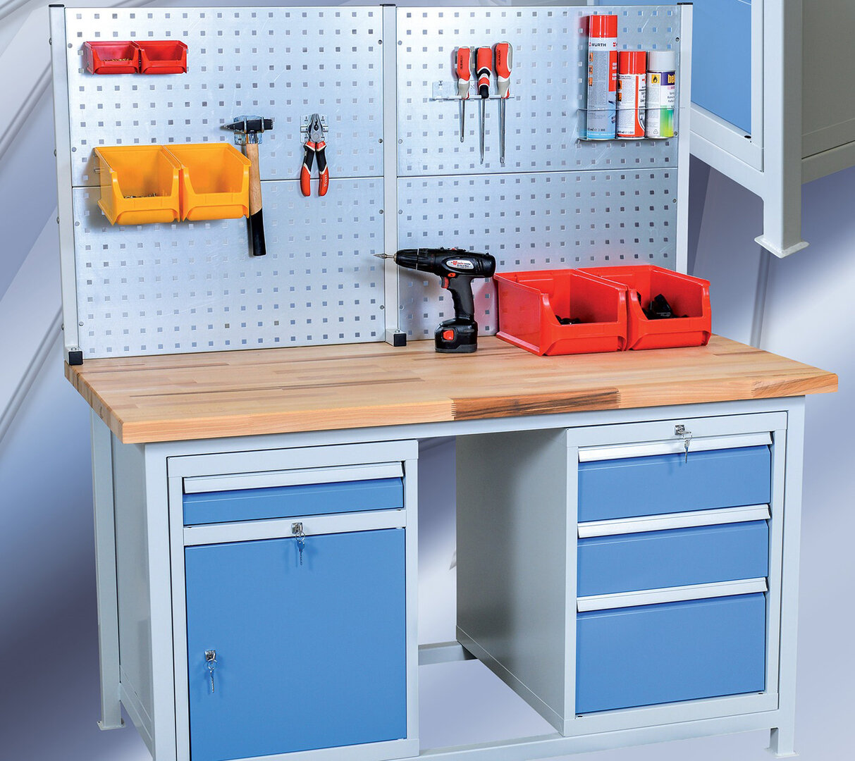 Heavy duty assembled workbenches