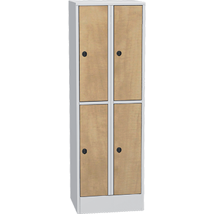 Skříně s dveřmi z laminované dřevotřísky (LTD) nebo z kompaktní laminátové desky (HPL)